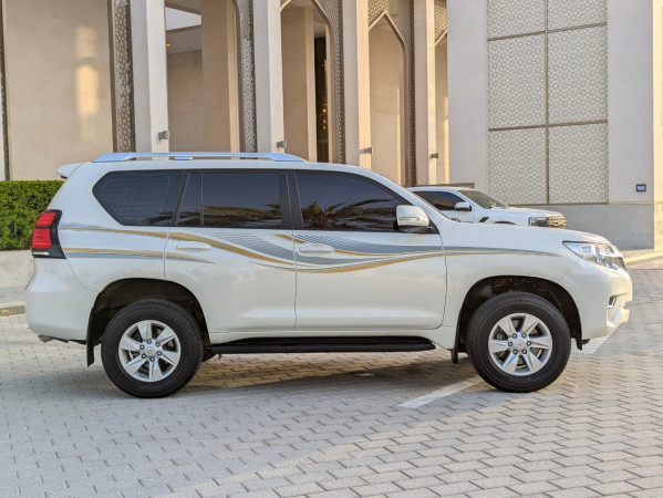 Toyota LAND CRUISER PRADO 2023  White LHD Petrol AT SUV 4WD view 19