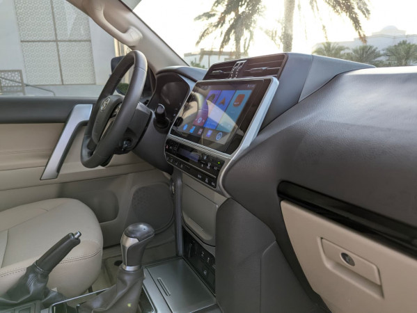 Toyota LAND CRUISER PRADO 2019/ White LHD Petrol AT SUV 4WD view 2