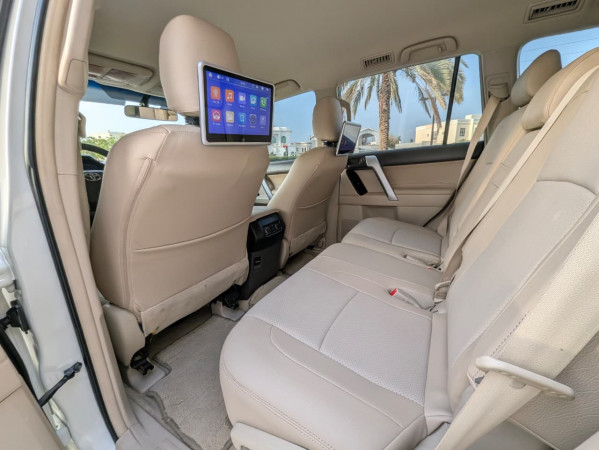 Toyota LAND CRUISER PRADO 2019/ White LHD Petrol AT SUV 4WD view 14