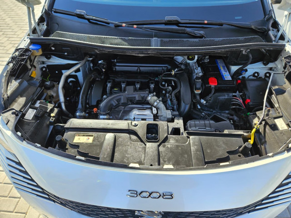 Peugeot 3008 2022/ White LHD Petrol AT SUV Crossover 2WD view 7