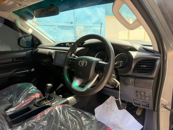 Toyota Hilux 2019/ Grey RHD Diesel AT Pickup 4WD view 4