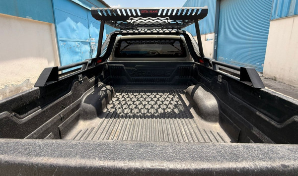 Toyota Hilux 2019/ Grey RHD Diesel AT Pickup 4WD view 16