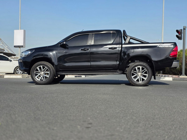 Toyota Hilux 2018/ Black RHD Diesel AT Pickup 4WD view 14