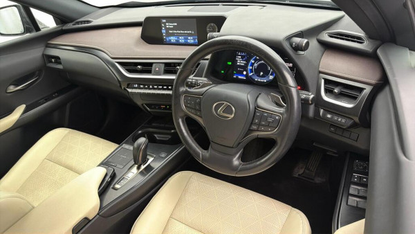 Lexus UX 300E 2021/ Black RHD Electric AT SUV Crossover 2WD view 5