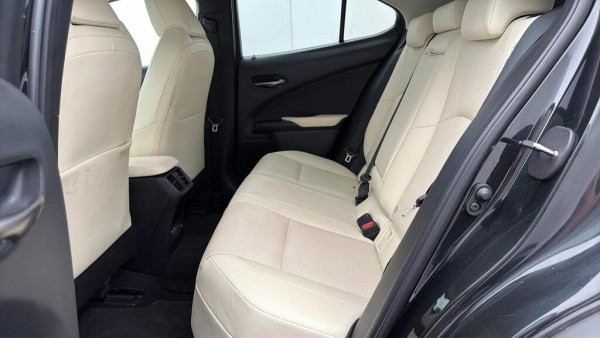Lexus UX 300E 2021/ Black RHD Electric AT SUV Crossover 2WD view 6