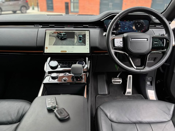 Land Rover Range Rover Sport 2023/ Black RHD Diesel AT SUV 4WD view 12