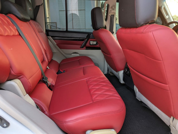 Mitsubishi Pajero 2015  White LHD Petrol AT SUV 4WD view 5