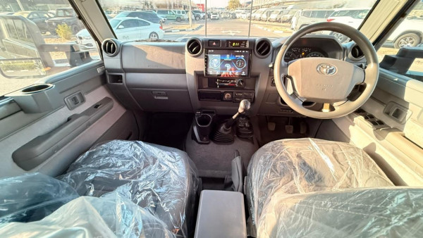 Toyota Land Cruiser Pickup 2019/ Grey RHD Diesel MT Pickup 4WD view 4