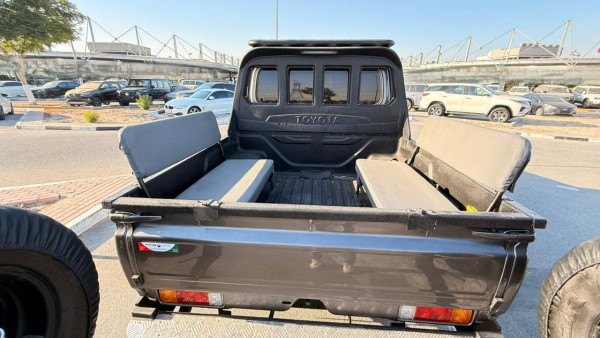 Toyota Land Cruiser Pickup 2019/ Grey RHD Diesel MT Pickup 4WD view 5