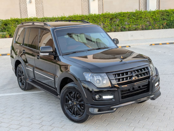 Mitsubishi Pajero 2020/ Black LHD Petrol AT SUV 4WD view 21