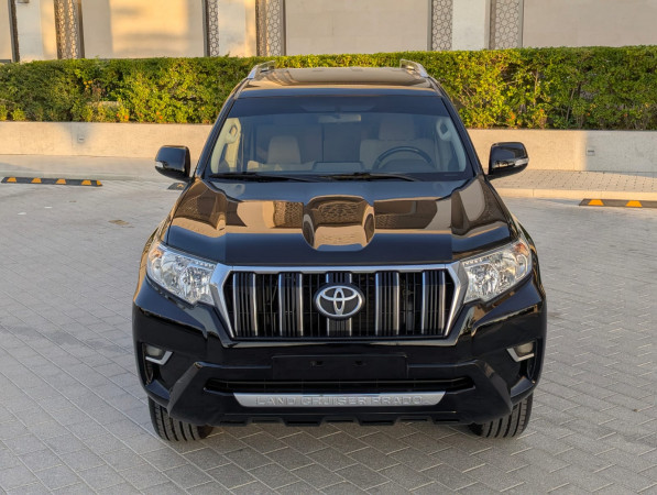 Toyota LAND CRUISER PRADO 2022/ Black LHD Petrol AT SUV 4WD