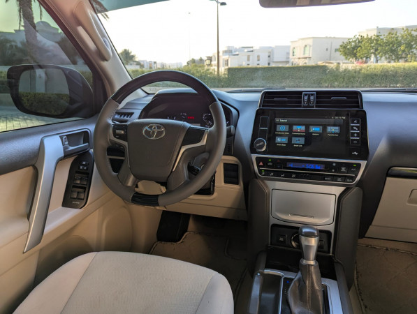 Toyota LAND CRUISER PRADO 2022/ Black LHD Petrol AT SUV 4WD view 6
