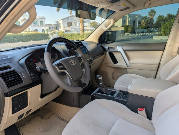 Toyota LAND CRUISER PRADO 2022/ Black LHD Petrol AT SUV 4WD view 7