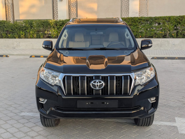 Toyota LAND CRUISER PRADO 2022  Black LHD Petrol AT SUV 4WD