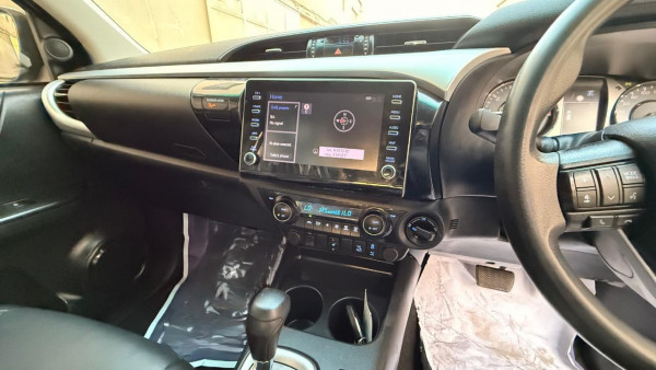 Toyota Hilux 2023/ Black RHD Diesel AT Pickup 4WD view 2