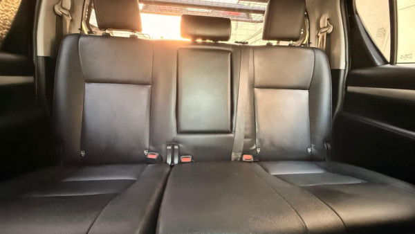 Toyota Hilux 2023/ Black RHD Diesel AT Pickup 4WD view 9