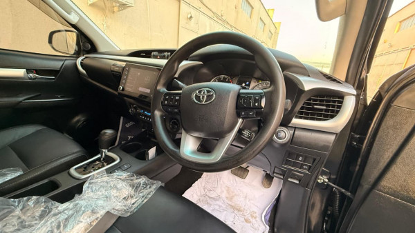 Toyota Hilux 2023/ Black RHD Diesel AT Pickup 4WD view 10