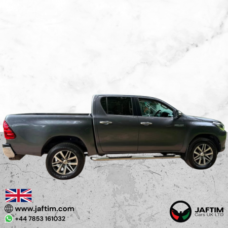 Toyota Hilux 2019/ Grey RHD Diesel AT Pickup 4WD view 2