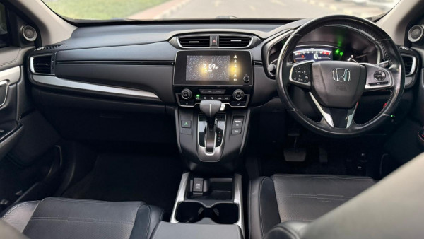 Honda CR-V 2018/ Grey RHD Petrol AT SUV 2WD view 21