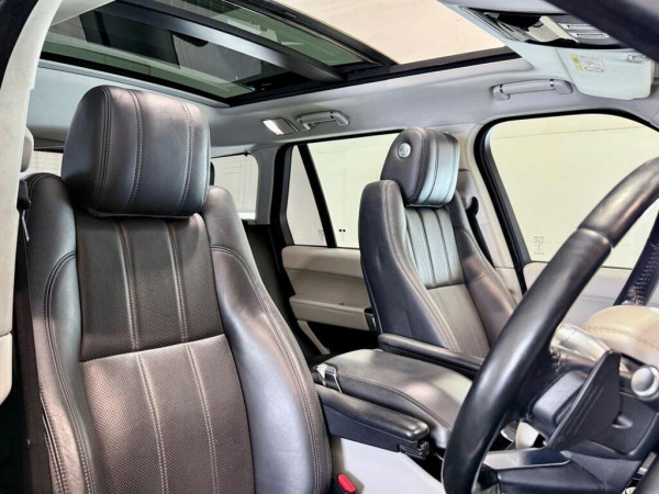 Land Rover Range Rover 2014/ Silver RHD Diesel AT SUV 4WD view 13