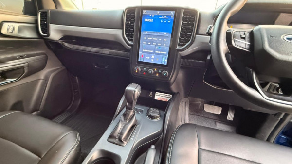 Ford Ranger 2023/0 Blue RHD Diesel AT Pickup 4WD view 10