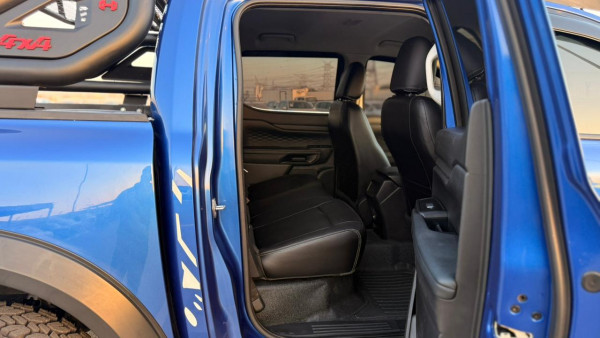Ford Ranger 2023/0 Blue RHD Diesel AT Pickup 4WD view 16