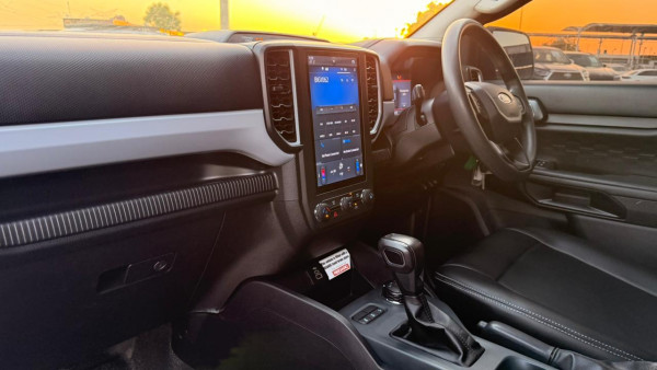 Ford Ranger 2023/0 Blue RHD Diesel AT Pickup 4WD view 17