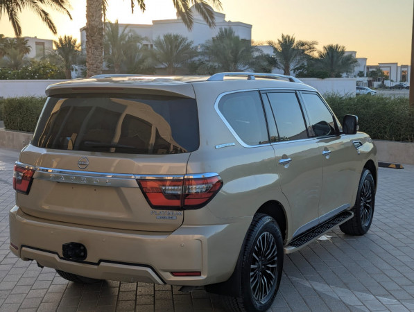 Nissan Patrol 2012/ Beige LHD Petrol AT SUV 4WD view 13