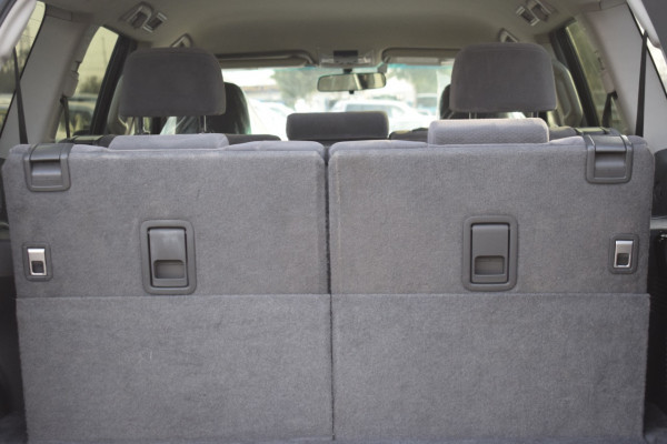 Toyota Prado 2011  Silver RHD Diesel AT SUV 4WD view 12