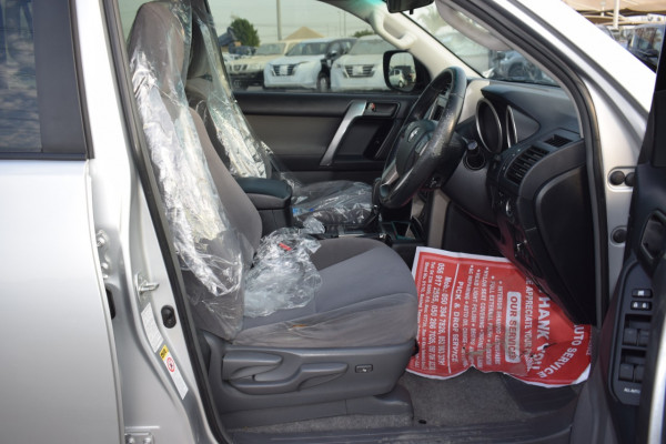 Toyota Prado 2011  Silver RHD Diesel AT SUV 4WD view 14