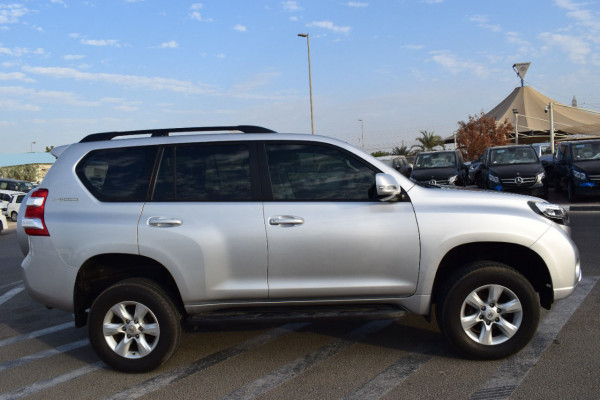Toyota Prado 2011  Silver RHD Diesel AT SUV 4WD view 15