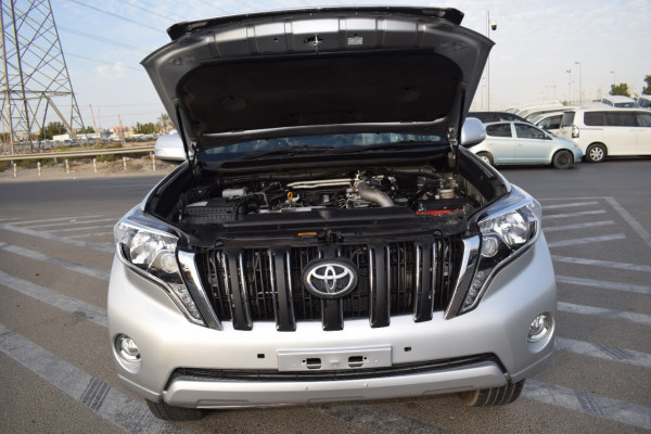 Toyota Prado 2011  Silver RHD Diesel AT SUV 4WD view 16