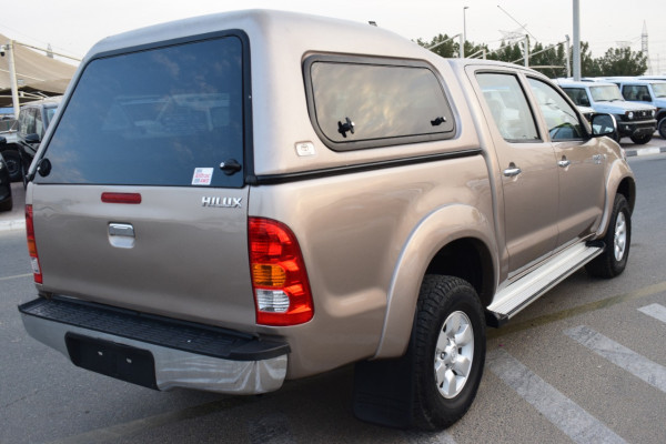Toyota Hilux 2008  Brown RHD Diesel AT Pickup 4WD view 5