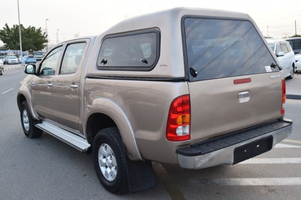 Toyota Hilux 2008  Brown RHD Diesel AT Pickup 4WD view 9