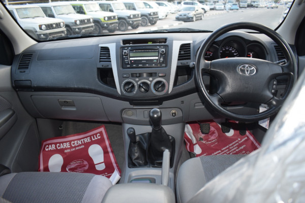 Toyota Hilux 2008  Brown RHD Diesel AT Pickup 4WD view 13