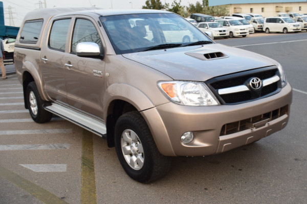 Toyota Hilux 2008  Brown RHD Diesel AT Pickup 4WD view 18