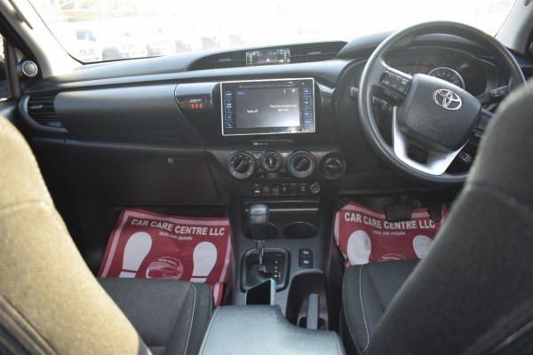 Toyota Hilux 2018  Grey RHD Diesel AT Pickup 4WD view 8