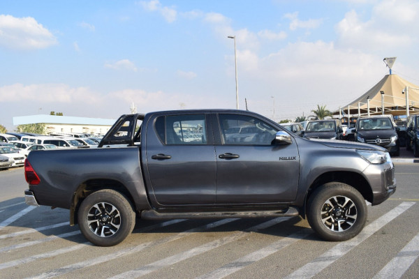 Toyota Hilux 2018  Grey RHD Diesel AT Pickup 4WD view 11