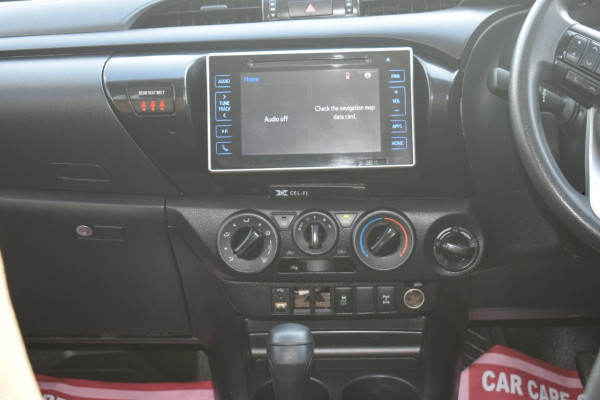 Toyota Hilux 2018  Grey RHD Diesel AT Pickup 4WD view 12