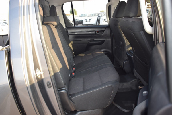 Toyota Hilux 2018  Grey RHD Diesel AT Pickup 4WD view 13