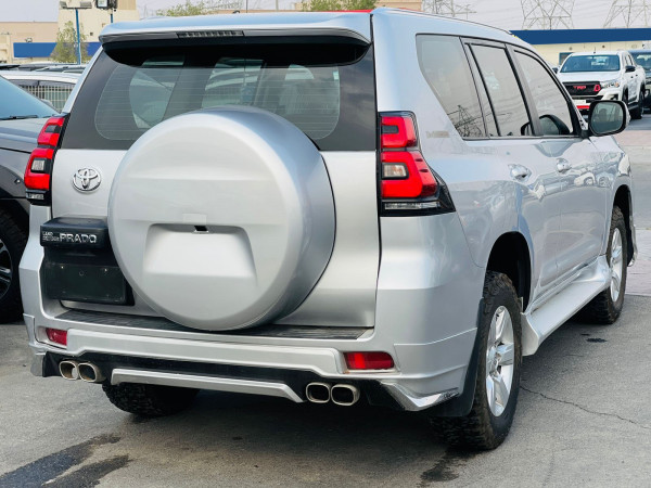 Toyota Prado 2015  Silver RHD Diesel AT SUV 4WD view 7