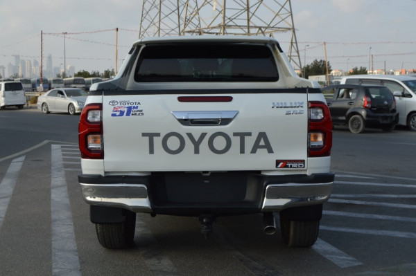 Toyota Hilux 2019  White RHD Diesel AT Pickup 4WD view 2