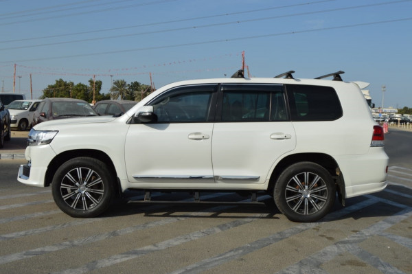 Toyota Land Cruiser 2008/ White RHD Diesel AT SUV 4WD view 14