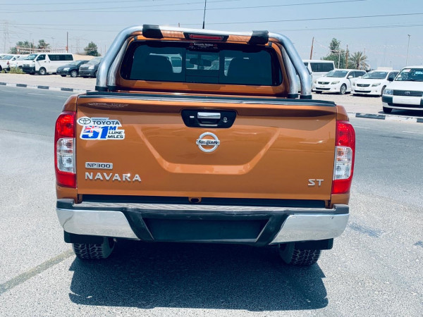 Nissan Navara 2016  Orange RHD Diesel AT Pickup 4WD view 2