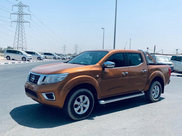 Nissan Navara 2016  Orange RHD Diesel AT Pickup 4WD view 5