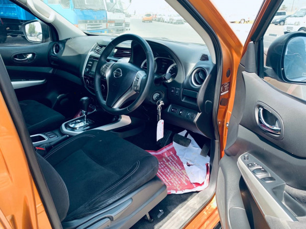 Nissan Navara 2016  Orange RHD Diesel AT Pickup 4WD view 9