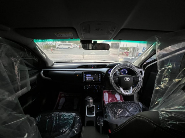 Toyota Hilux 2020  White RHD Diesel AT Pickup 4WD view 4