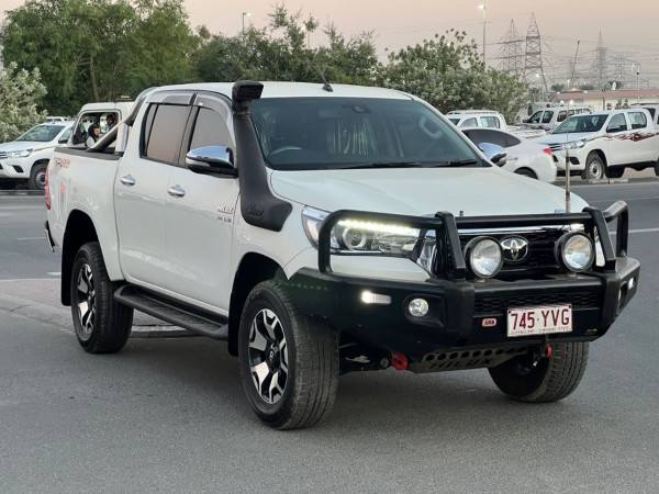Toyota Hilux 2020  White RHD Diesel AT Pickup 4WD view 14