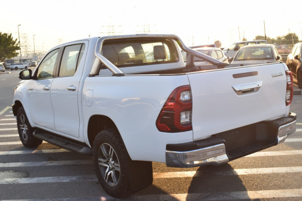Toyota Hilux 2016  White RHD Diesel MT Pickup 4WD view 14