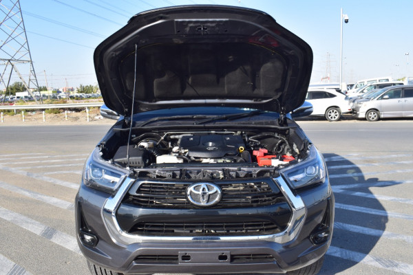 Toyota Hilux 2017  Grey RHD Diesel MT Pickup 4WD view 4